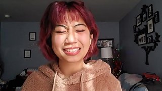 18 YEAR OLD TRIES TO PAY HER BILLS BY WHORING HERSELF OUT !!