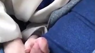 Turkish Teen girl Blowjob in car Sevgilisine sakso cekiyor