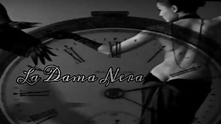 I show and slap my ass!